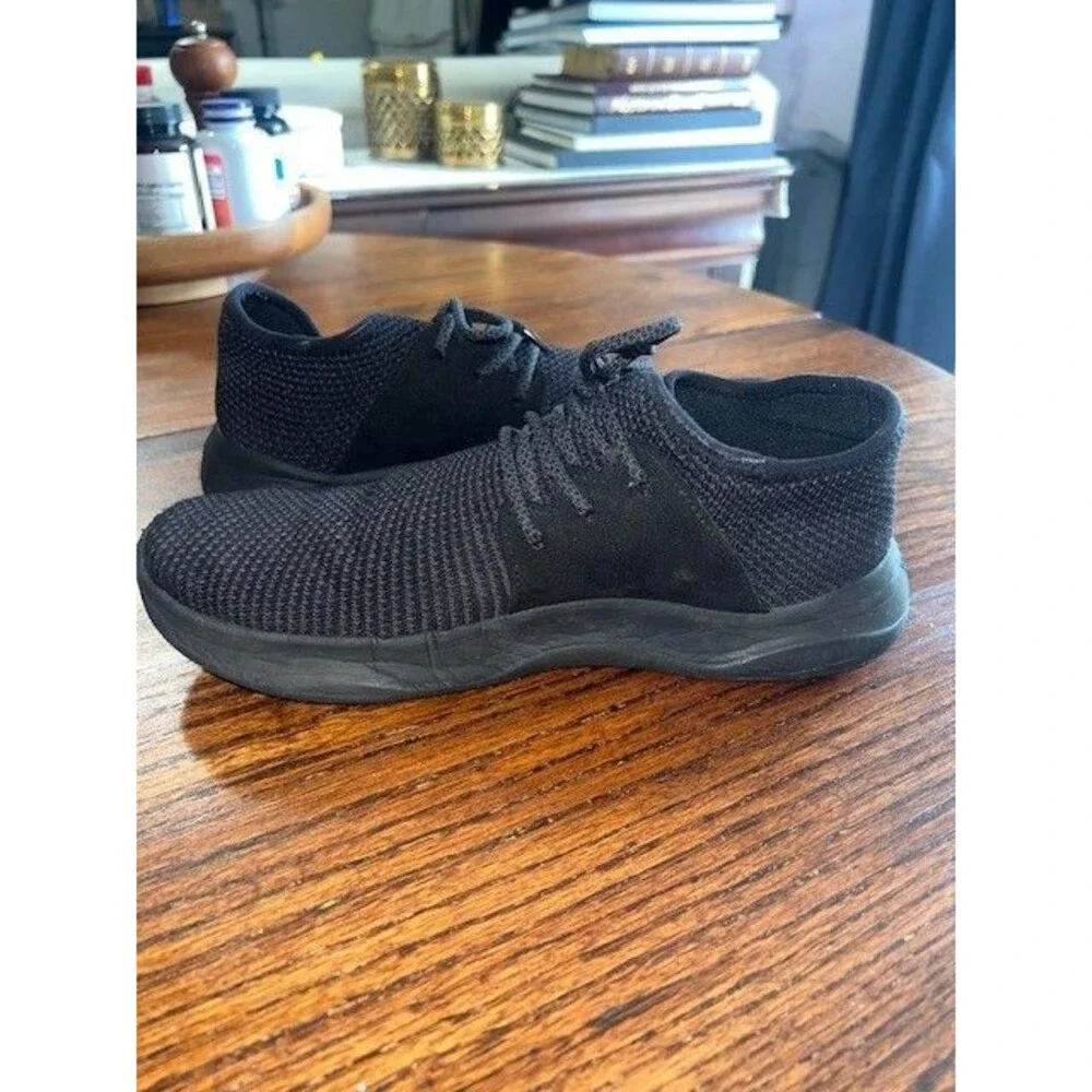 Vessi Everyday Classic Shoes Mens 8 Black Waterproof Comfort Athletic Sneakers